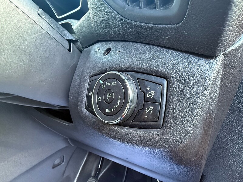 Used Ford Transit Connect 2017 for sale - 76591277: Photo 31