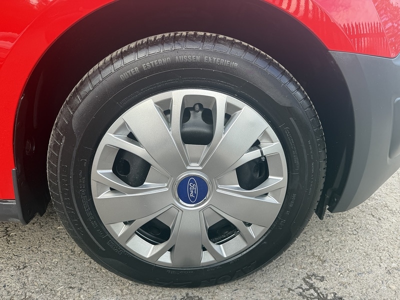 Used Ford Transit Connect 2017 for sale - 76411880: Photo 15