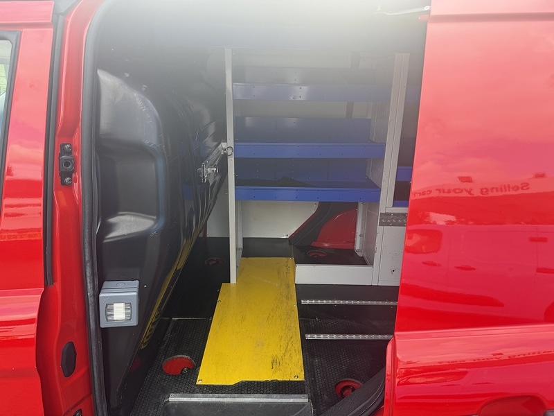 Used Ford Transit Connect 2017 for sale - 76411880: Photo 19