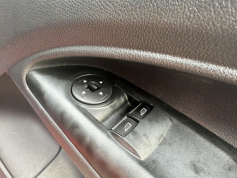 Used Ford Transit Connect 2017 for sale - 76411880: Photo 33