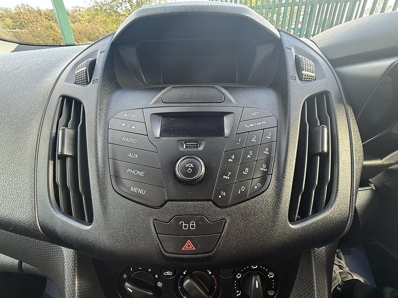 Used Ford Transit Connect 2017 for sale - 76411880: Photo 40