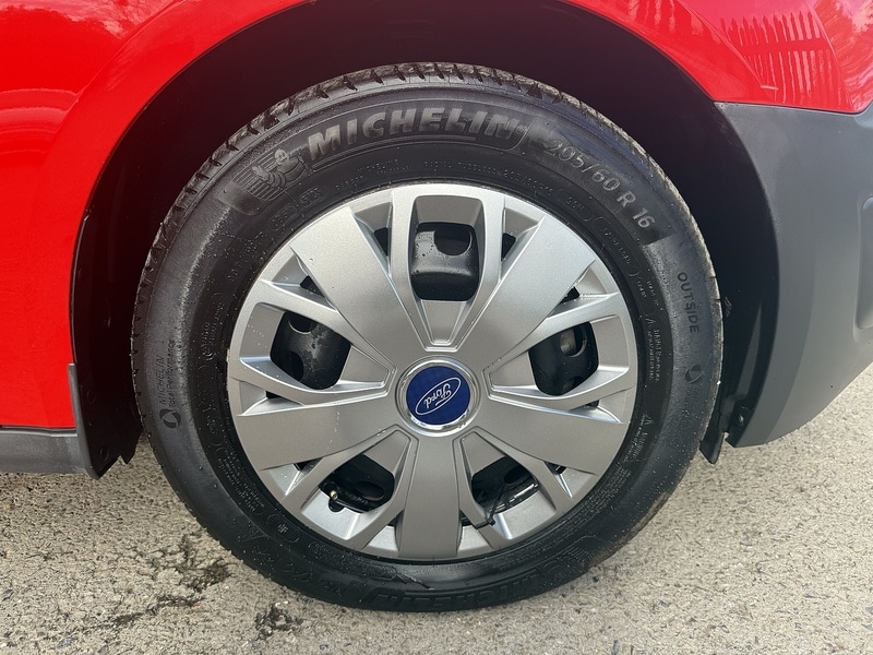 Used Ford Transit Connect 2017 for sale - 76411881: Photo 14