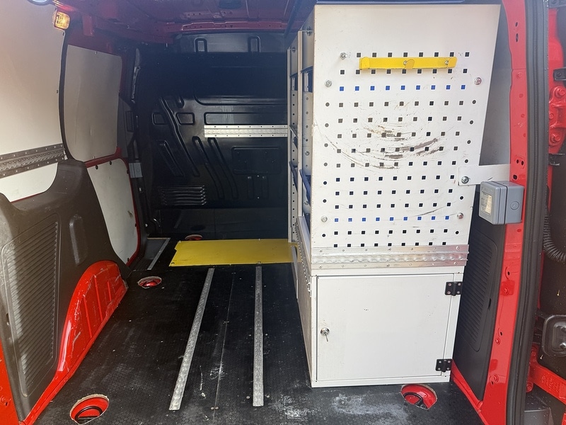 Used Ford Transit Connect 2017 for sale - 76411881: Photo 23