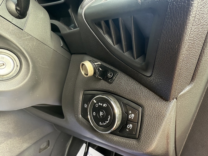 Used Ford Transit Connect 2017 for sale - 76411881: Photo 33