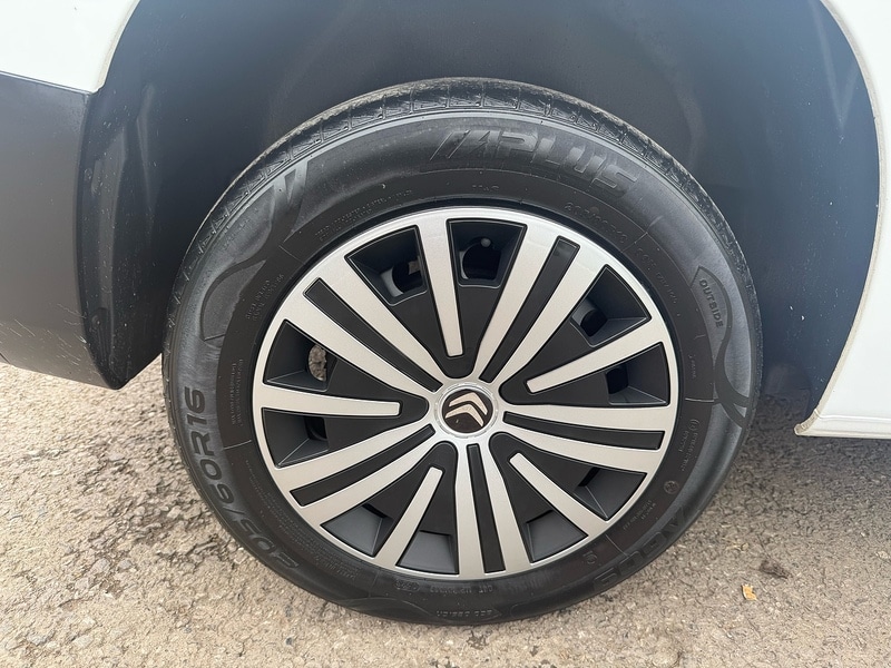 Used Citroen Berlingo 2020 for sale - 76510394: Photo 17