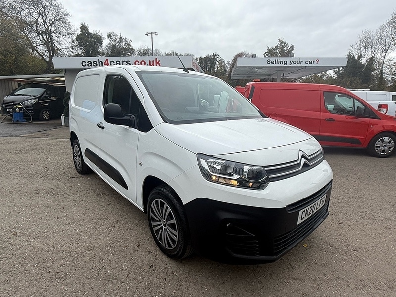 Used Citroen Berlingo 2020 for sale - 76510394: Photo 2