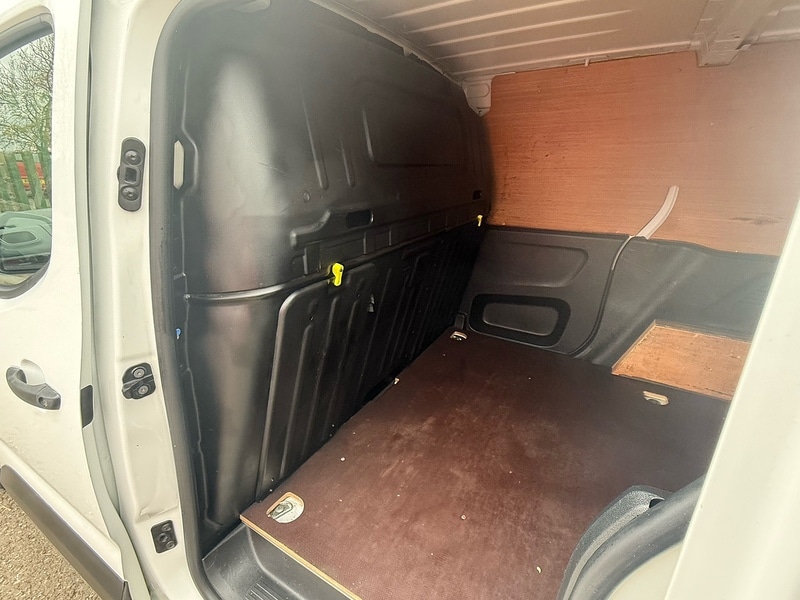 Used Citroen Berlingo 2020 for sale - 76510394: Photo 23