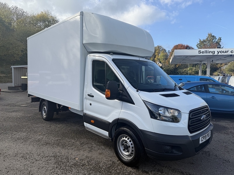 Used Ford Transit 2019 for sale - 76725122: Photo 2