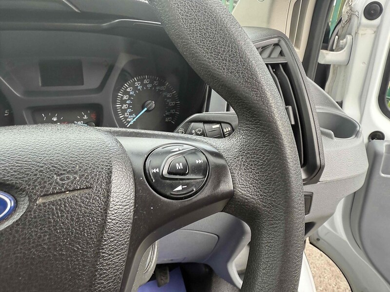 Used Ford Transit 2019 for sale - 76725122: Photo 28