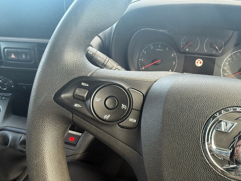 Used Vauxhall Combo 2019 for sale - 76798865: Photo 29