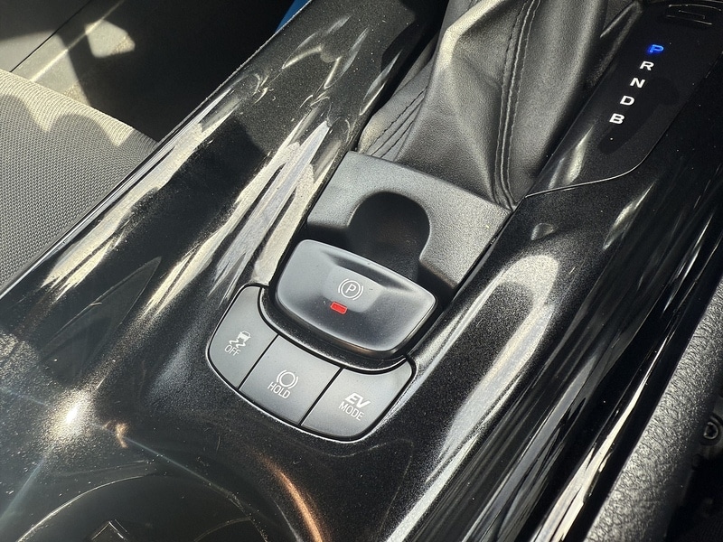 Used Toyota C-HR 2021 for sale - 76411885: Photo 41