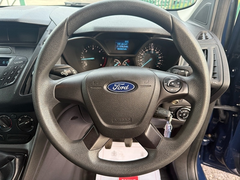 Used Ford Transit Connect 2017 for sale - 76564873: Photo 30