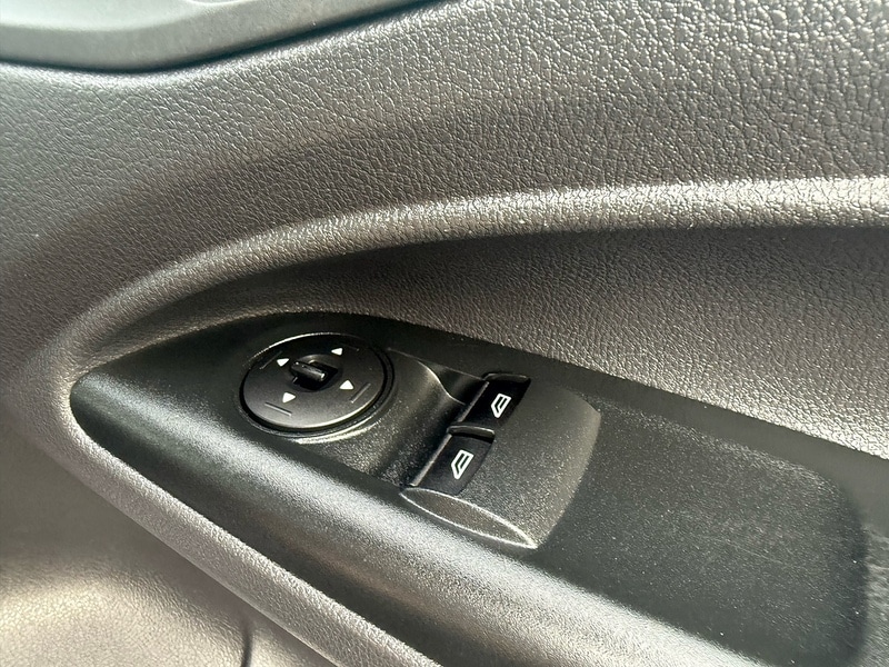 Used Ford Transit Connect 2017 for sale - 76564873: Photo 40