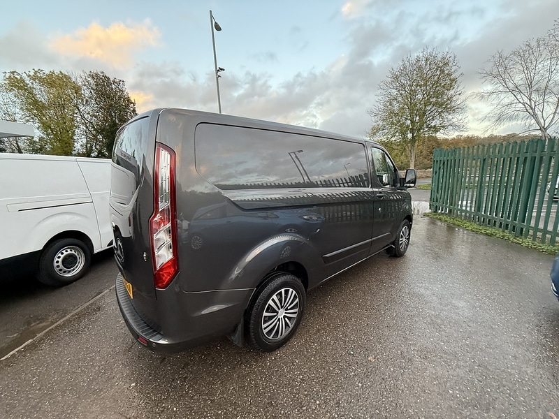 Used Ford Transit Custom 2022 for sale - 76436130: Photo 11