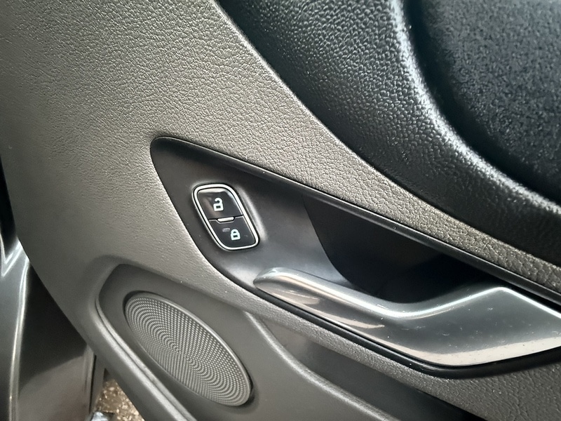 Used Ford Transit Custom 2022 for sale - 76436130: Photo 27