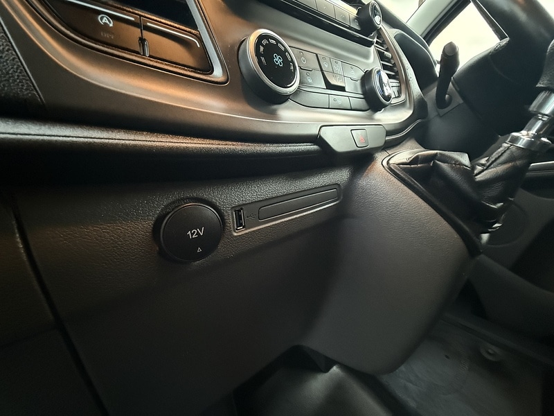 Used Ford Transit Custom 2022 for sale - 76436130: Photo 30