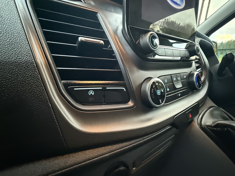 Used Ford Transit Custom 2022 for sale - 76436130: Photo 31