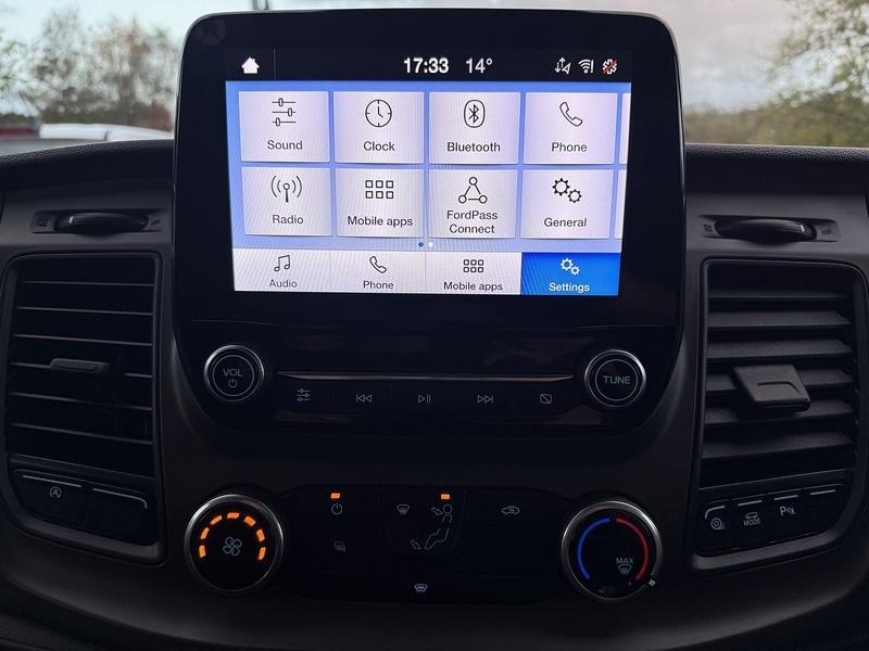 Used Ford Transit Custom 2022 for sale - 76436130: Photo 42