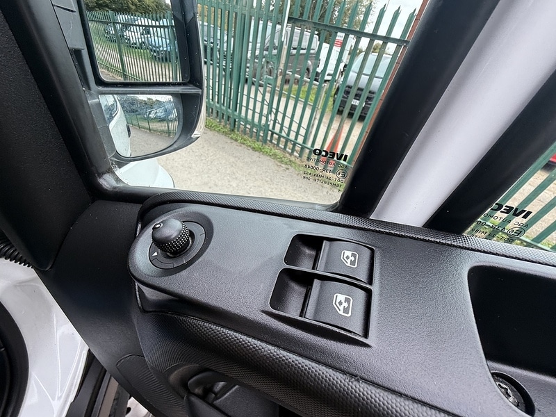 Used Iveco Daily 2016 for sale - 76411850: Photo 23