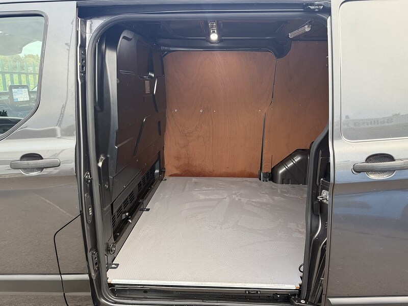 Used Ford Transit Custom 2022 for sale - 76411851: Photo 27