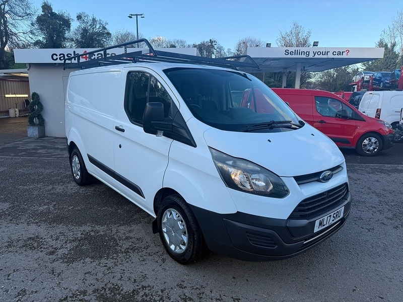 Used Ford Transit Custom 2017 for sale - 76705632: Photo 2