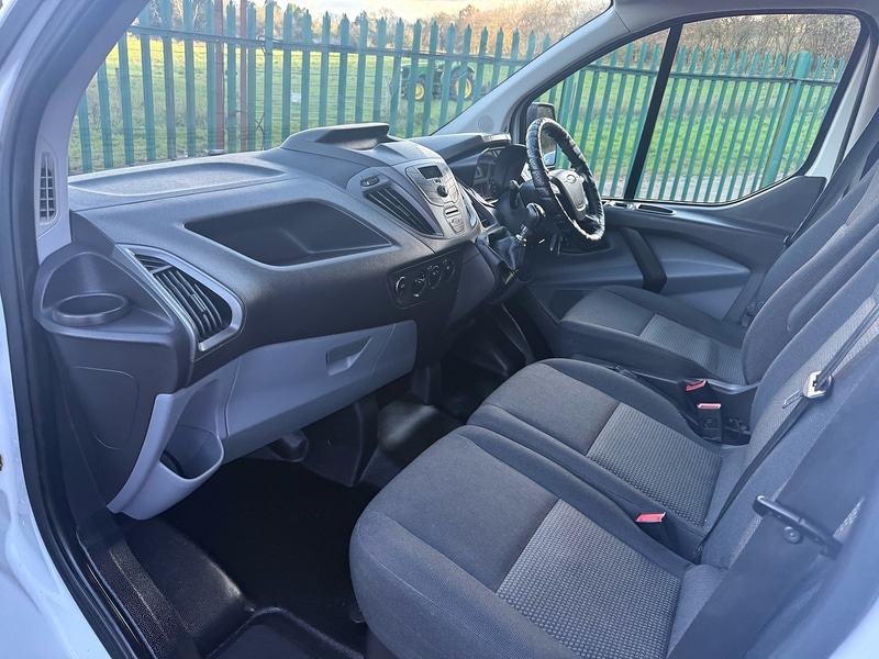 Used Ford Transit Custom 2017 for sale - 76705632: Photo 25