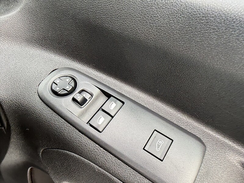 Used Peugeot Partner 2021 for sale - 76411868: Photo 29