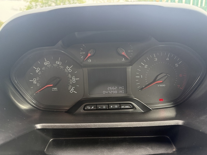 Used Peugeot Partner 2021 for sale - 76411868: Photo 31