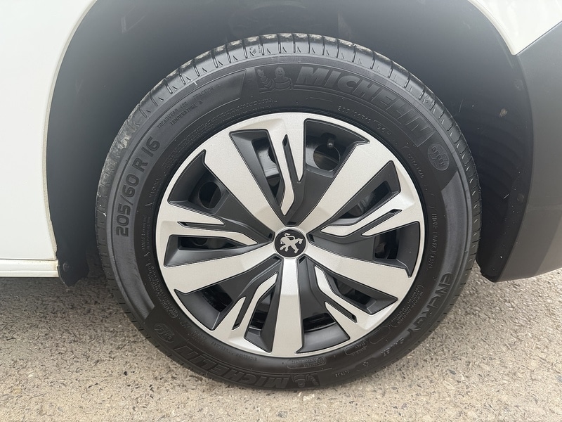 Used Peugeot Partner 2020 for sale - 76411887: Photo 16