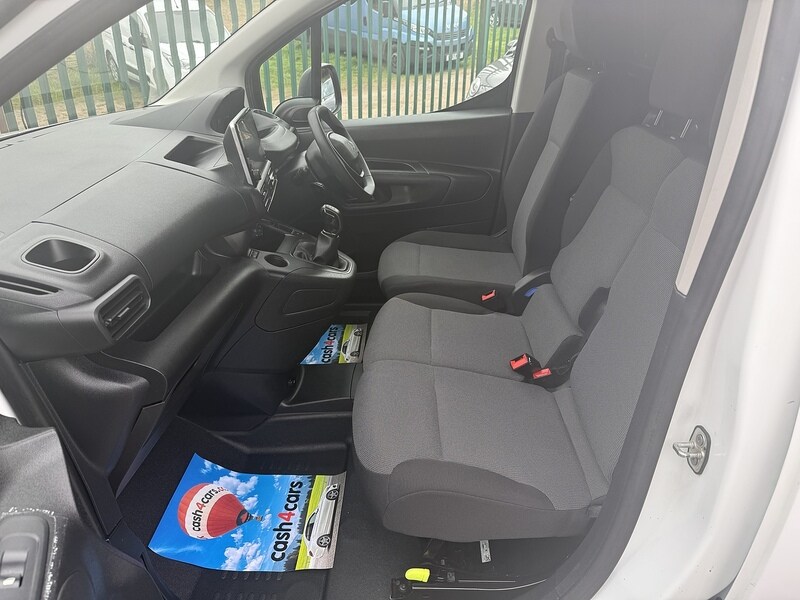 Used Peugeot Partner 2020 for sale - 76411887: Photo 24