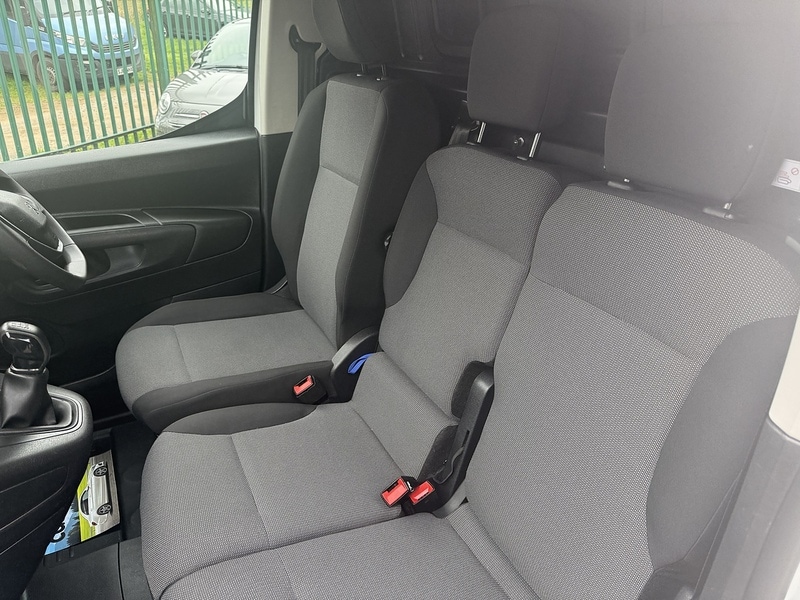 Used Peugeot Partner 2020 for sale - 76411887: Photo 26