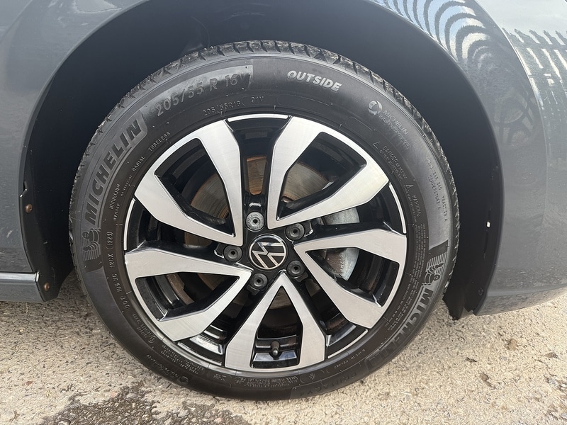 Used Volkswagen Golf 2021 for sale - 76411862: Photo 15