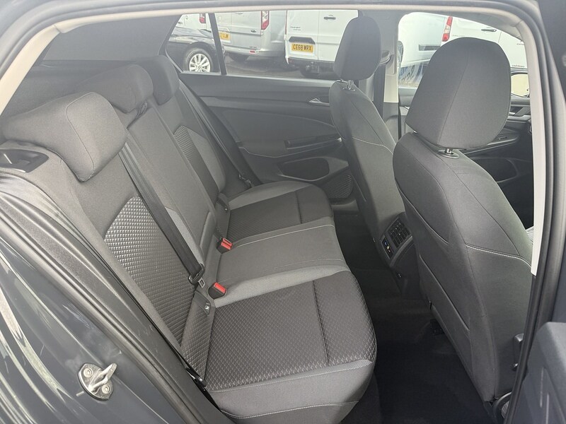 Used Volkswagen Golf 2021 for sale - 76411862: Photo 18