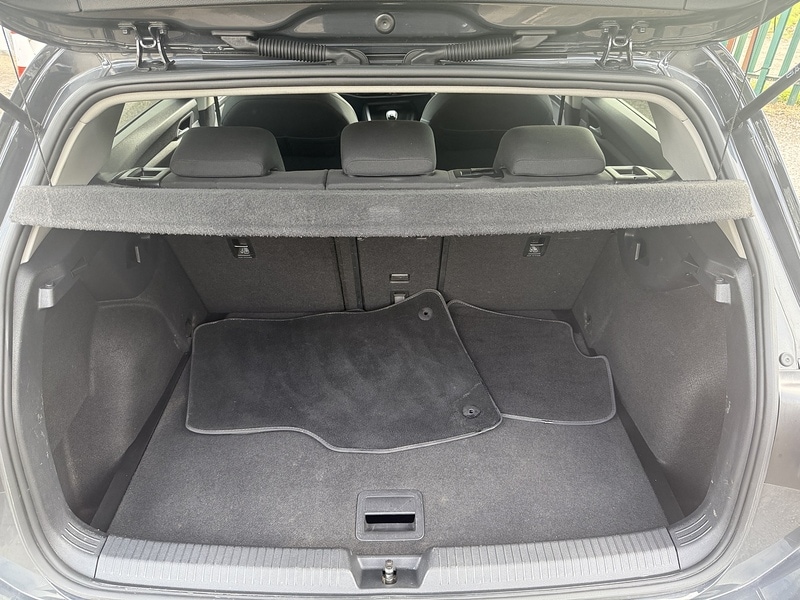 Used Volkswagen Golf 2021 for sale - 76411862: Photo 21