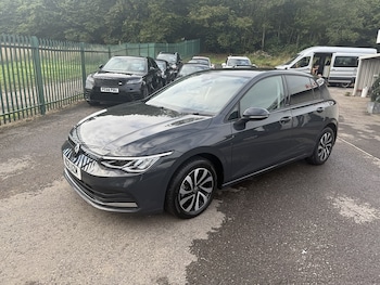 Used Volkswagen Golf 2021 for sale - 76411862: Photo