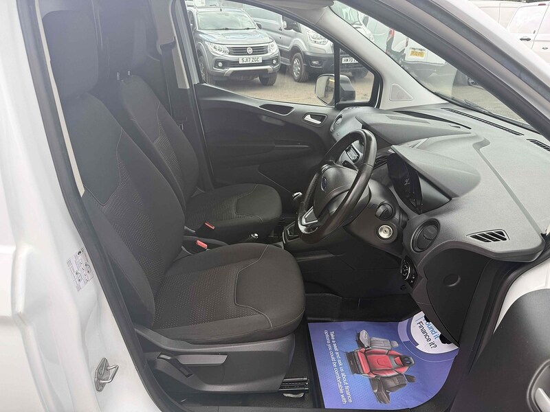 Used Ford Transit Courier 2022 for sale - 76411891: Photo 32