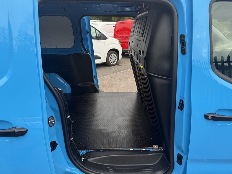 Used Vauxhall Combo 2020 for sale - 76464466: Photo 31