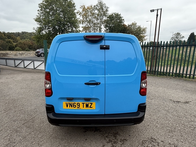 Used Vauxhall Combo 2020 for sale - 76464466: Photo 8