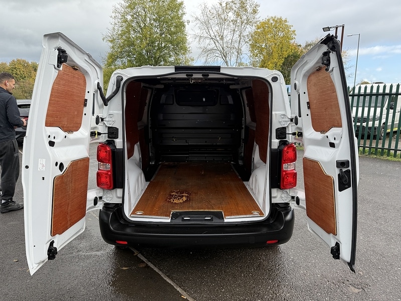 Used Citroen Dispatch 2022 for sale - 76411878: Photo 18