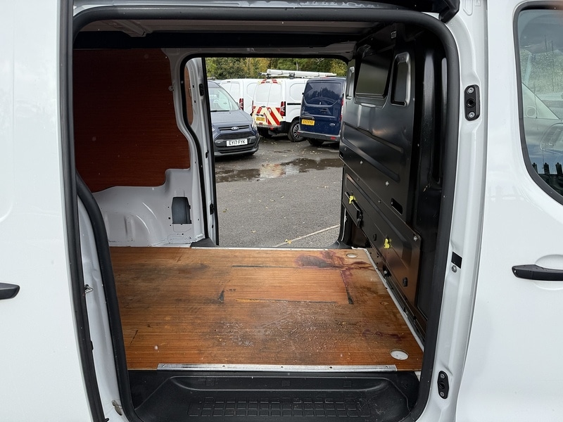 Used Citroen Dispatch 2022 for sale - 76411878: Photo 22