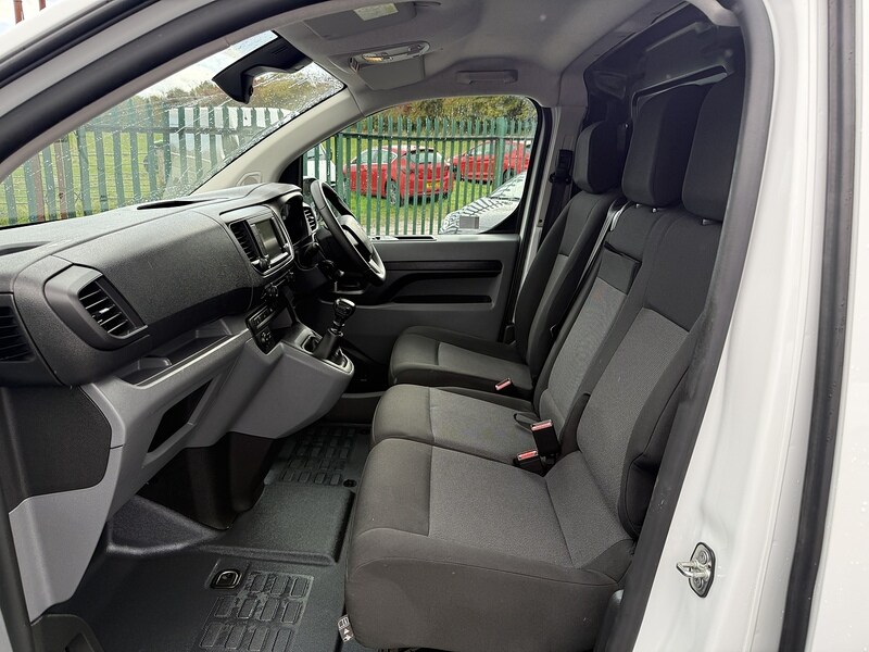 Used Citroen Dispatch 2022 for sale - 76411878: Photo 28