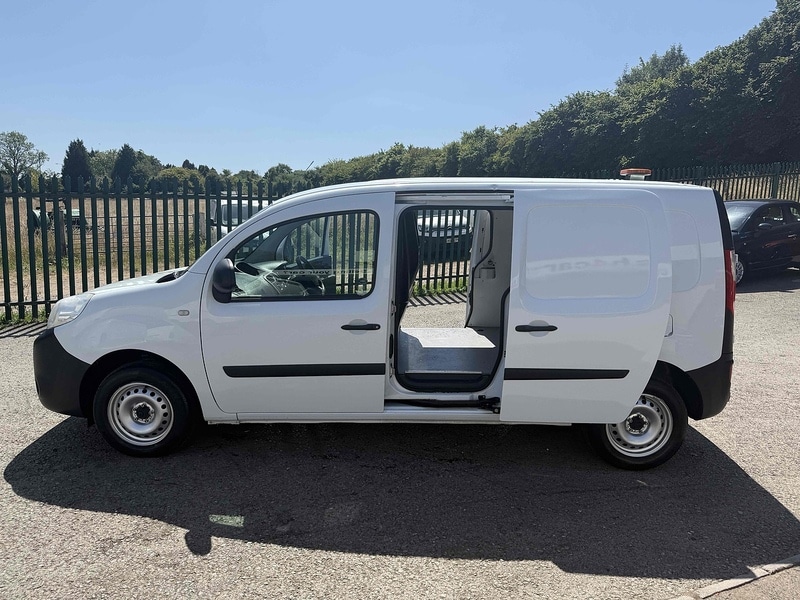 Used Renault Kangoo 2017 for sale - 76411852: Photo 20