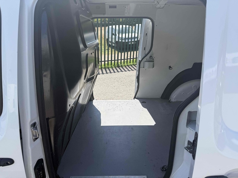 Used Renault Kangoo 2017 for sale - 76411852: Photo 21