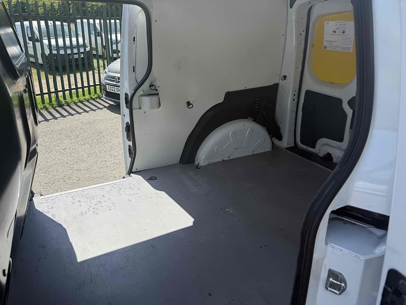 Used Renault Kangoo 2017 for sale - 76411852: Photo 22