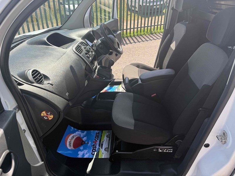 Used Renault Kangoo 2017 for sale - 76411852: Photo 24