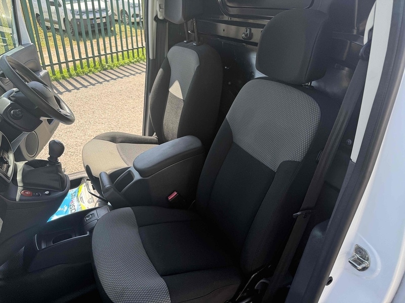 Used Renault Kangoo 2017 for sale - 76411852: Photo 26