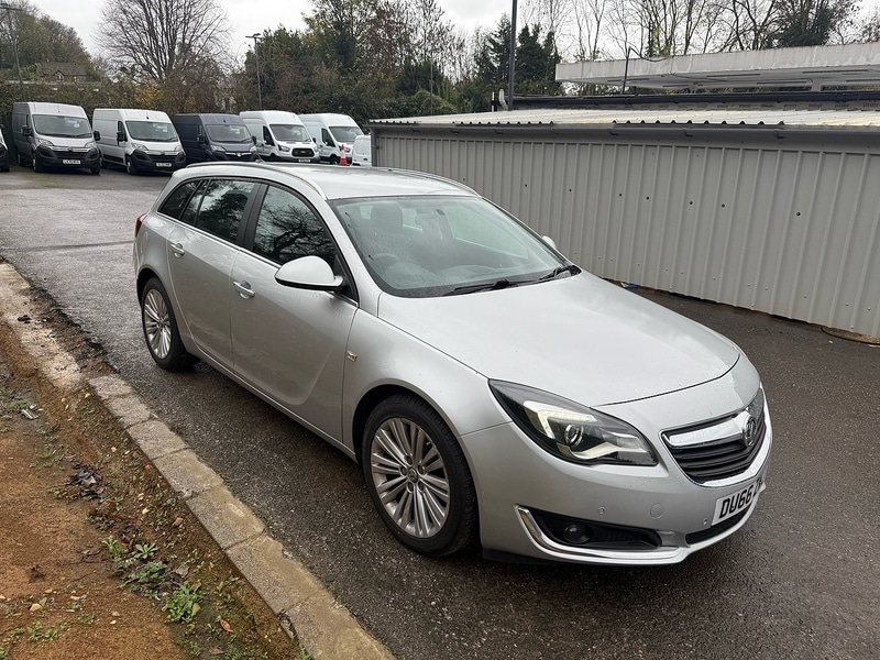 Used Vauxhall Insignia 2016 for sale - 76564874: Photo 2