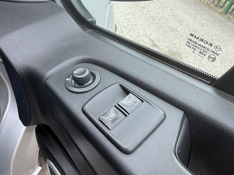 Used Vauxhall Vivaro 2019 for sale - 76411914: Photo 24