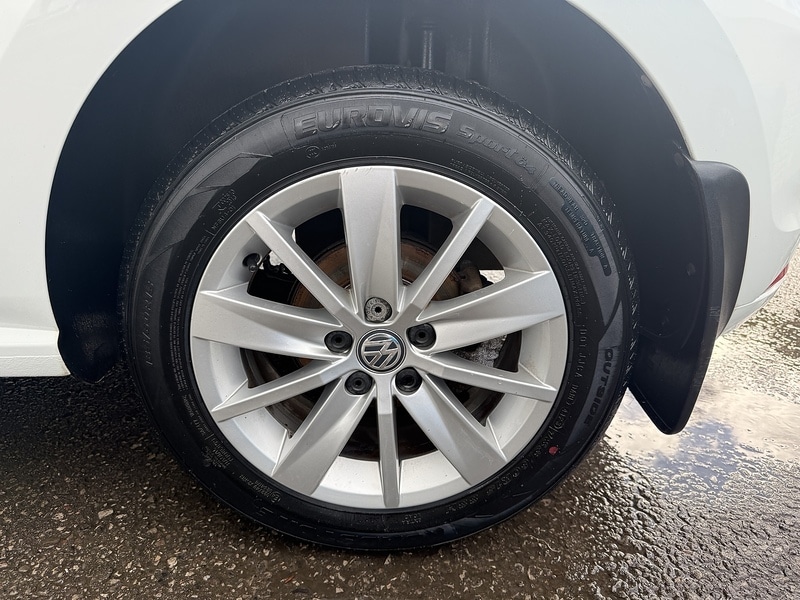 Used Volkswagen Polo 2015 for sale - 76411861: Photo 16