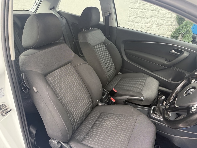 Used Volkswagen Polo 2015 for sale - 76411861: Photo 21